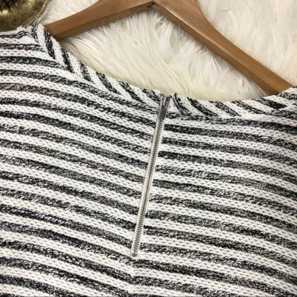 CLOSING SALE LOFT Lightweight Striped Sweater - Picture 3 of 8